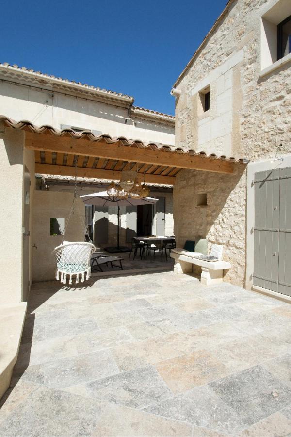 Maison De Village Provencal Avec Piscine *